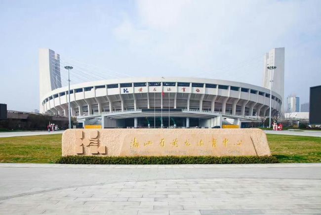 被cao哭高h野外调教总攻