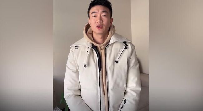 美女让男生桶