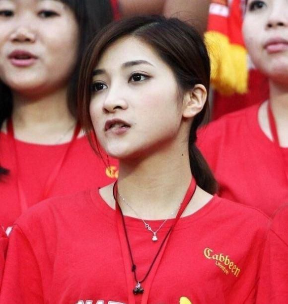 五十路竹内梨惠丝袜